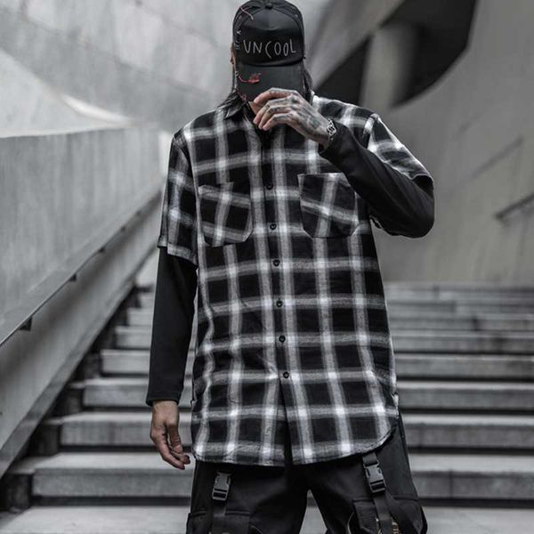 2020 summer men long fund printing long sleeve lattice shirt men splice plaid shirt man vintage streetwear hip hop couple, White;black
2020 summer men long fund printing long sleeve lattice shirt men splice plaid shirt man vintage streetwear hip hop couple, White;black