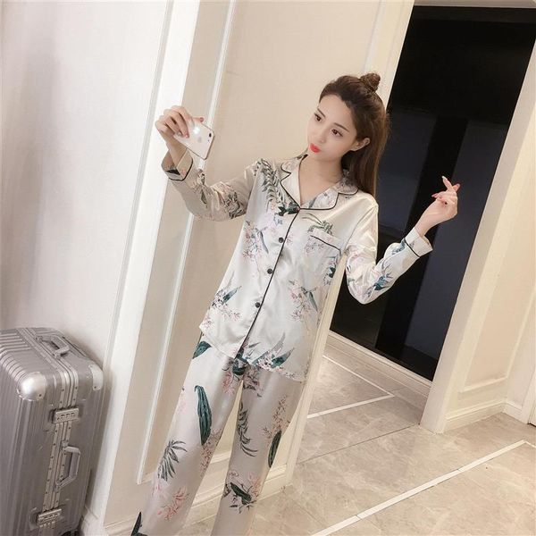 large pajamas 5xl oversize pajamas spring and autumn silk-like multicolor selection sets long sleeves women, Black;red
large pajamas 5xl oversize pajamas spring and autumn silk-like multicolor selection sets long sleeves women, Black;red
