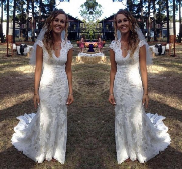 country wedding dresses v neck cap sleeves lace plus size beach wedding gowns sweep train covered buttons bridal gowns, White
country wedding dresses v neck cap sleeves lace plus size beach wedding gowns sweep train covered buttons bridal gowns, White