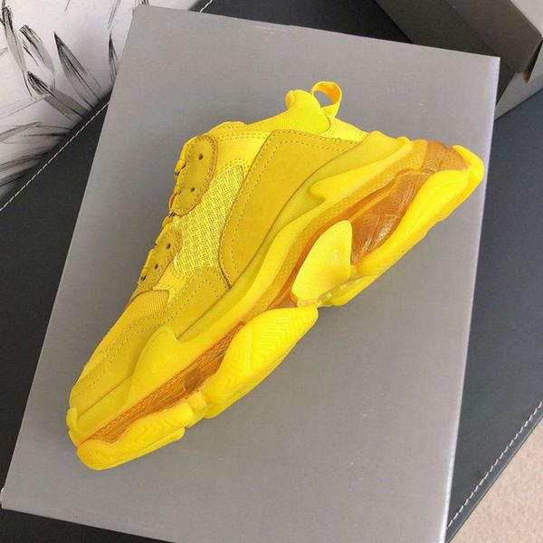2020 designers sports casual shoe triple s designer low old dad sneaker combination soles boots mens womens runner shoes, Black
2020 designers sports casual shoe triple s designer low old dad sneaker combination soles boots mens womens runner shoes, Black