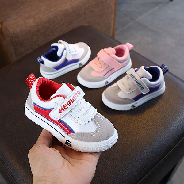 autumn children children's shoes noodles sneakers soft bottom casual shoes male girl skate shoes, Black;red
autumn children children's shoes noodles sneakers soft bottom casual shoes male girl skate shoes, Black;red