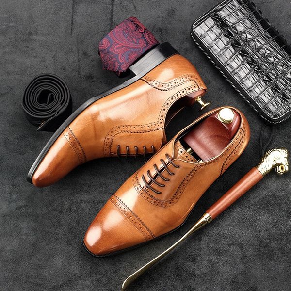british man formal dress shoes vintage genuine leather carved oxfords pointed toe men's wedding party brogue flats, Black
british man formal dress shoes vintage genuine leather carved oxfords pointed toe men's wedding party brogue flats, Black