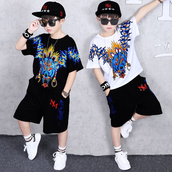 2 шт набор kids luxury одежда мальчики костюмы проектировщик короткие наборы детские дизайнерская одежда для мальчиков 2020 summer kids desi, White
2 шт набор kids luxury одежда мальчики костюмы проектировщик короткие наборы детские дизайнерская одежда для мальчиков 2020 summer kids desi, White