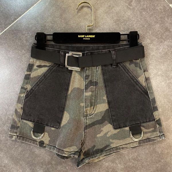 2020 spring and summer new belt mixed colors retro washing camouflage pattern denim shorts women short pants shorts, Blue
2020 spring and summer new belt mixed colors retro washing camouflage pattern denim shorts women short pants shorts, Blue