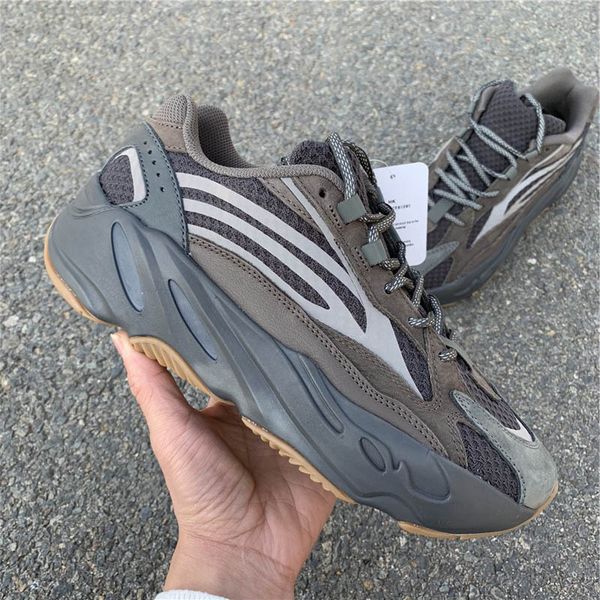 2019 Geode 700 Wave Runner New 700 V2 Static Mens Women Designer Sneakers Best Quality Kanye West Sport Shoes US5-13
2019 Geode 700 Wave Runner New 700 V2 Static Mens Women Designer Sneakers Best Quality Kanye West Sport Shoes US5-13