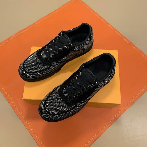 2019 platform designer luxury basketball shoes men/women luxury casual shoes new black tape drils real leather ing
2019 platform designer luxury basketball shoes men/women luxury casual shoes new black tape drils real leather ing