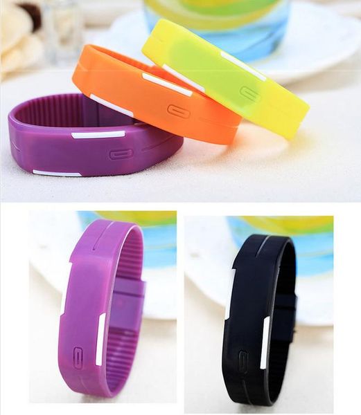 fashion sport digital watches for boy girl student children wholesale candy color silicone rubber strap outdoor quartz wristwatches lw084, Slivery;brown
fashion sport digital watches for boy girl student children wholesale candy color silicone rubber strap outdoor quartz wristwatches lw084, Slivery;brown