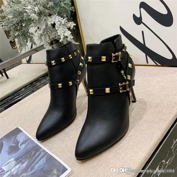 designer martin boots designer shoes luxury shoes luxury women boots 2019 brand fashion luxury designer women shoes ing, Black
designer martin boots designer shoes luxury shoes luxury women boots 2019 brand fashion luxury designer women shoes ing, Black
