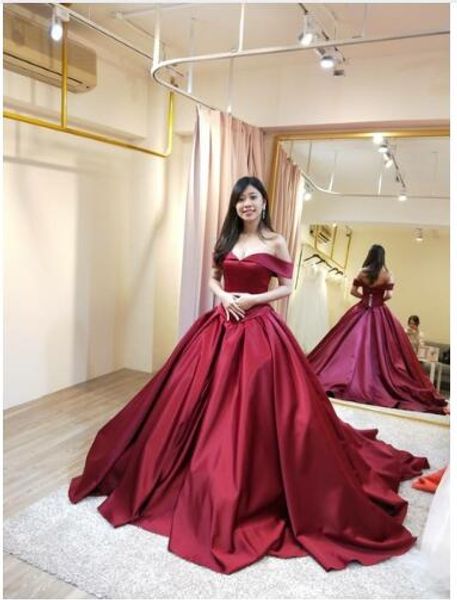 2019 burgundy satin evening dresses formal dress off shoulder pleats ruched prom dresses long special occasion women vestidos de novia, Black;red
2019 burgundy satin evening dresses formal dress off shoulder pleats ruched prom dresses long special occasion women vestidos de novia, Black;red
