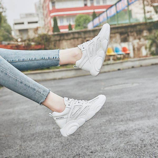 female 2020 inside increase genuine leather punching single joker leisure sports torre bear small white, Black
female 2020 inside increase genuine leather punching single joker leisure sports torre bear small white, Black