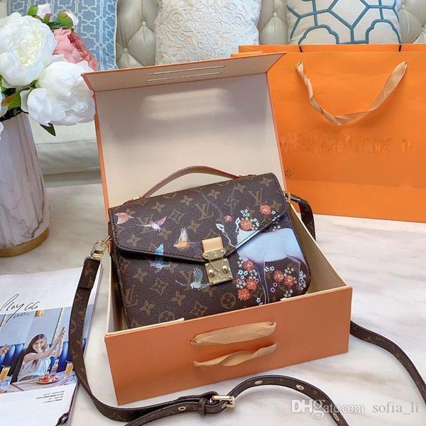 color-changing leather messenger bag handbag wallet backpack main card holder duffle bag women handbags handbag horsebit card holder, Black
color-changing leather messenger bag handbag wallet backpack main card holder duffle bag women handbags handbag horsebit card holder, Black