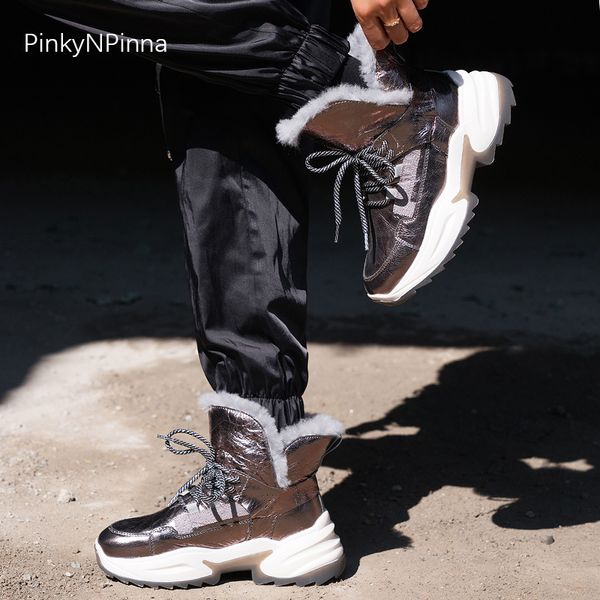 2020 super warm women winter high ankle snow boots sneakers platform sheep wool lining shining cowhide leather outdoor shoes, Black
2020 super warm women winter high ankle snow boots sneakers platform sheep wool lining shining cowhide leather outdoor shoes, Black