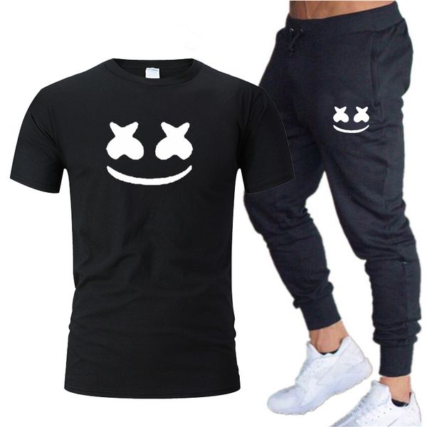 2020spring and summer men's casual suit fitness sports suit men's cotton breathable short-sleeved sports trousers two-piece, Gray
2020spring and summer men's casual suit fitness sports suit men's cotton breathable short-sleeved sports trousers two-piece, Gray
