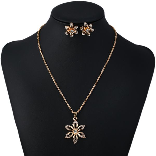 popular wild fashion rhinestone flower necklace bridal temperament simple atmosphere alloy earrings set necklace, Silver
popular wild fashion rhinestone flower necklace bridal temperament simple atmosphere alloy earrings set necklace, Silver