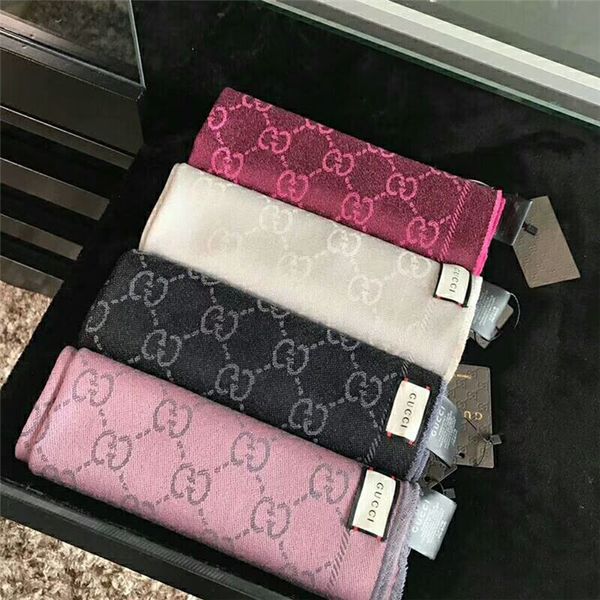 classic fashion scarf adopts double-sided 100% cashmere jacquard brand scarf, men's and women's scarf shawls are 48*180cm, Blue;gray
classic fashion scarf adopts double-sided 100% cashmere jacquard brand scarf, men's and women's scarf shawls are 48*180cm, Blue;gray