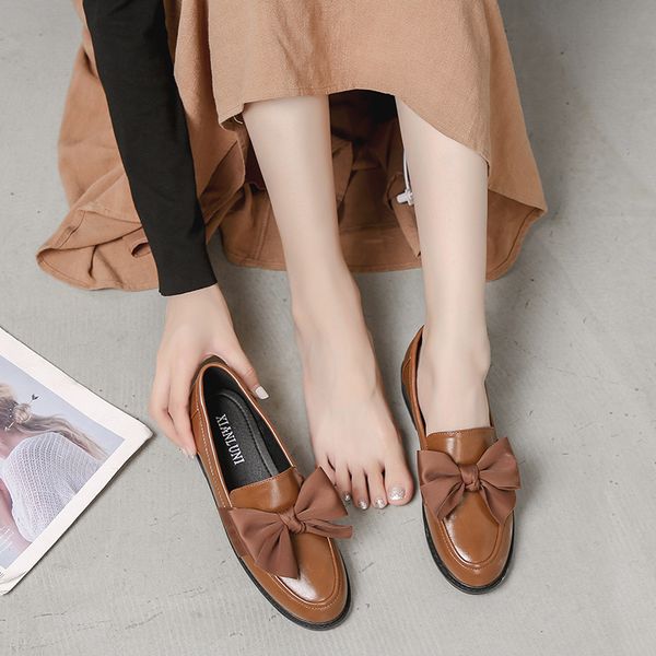 2019 brand shoes woman casual big bowknot round toe black oxford shoes for women flats comfortable slip on women shoes size 34-41
2019 brand shoes woman casual big bowknot round toe black oxford shoes for women flats comfortable slip on women shoes size 34-41