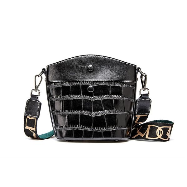 new vintage crocodile pattern women's handbag luxurious high-quality head leather women's handheld single shoulder messenger bag
new vintage crocodile pattern women's handbag luxurious high-quality head leather women's handheld single shoulder messenger bag