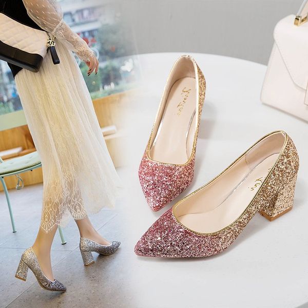 2019 fashion wedding shoes silver sequins gradient high heels women pointed thick with heel crystal single shoes bride shoe, Black
2019 fashion wedding shoes silver sequins gradient high heels women pointed thick with heel crystal single shoes bride shoe, Black