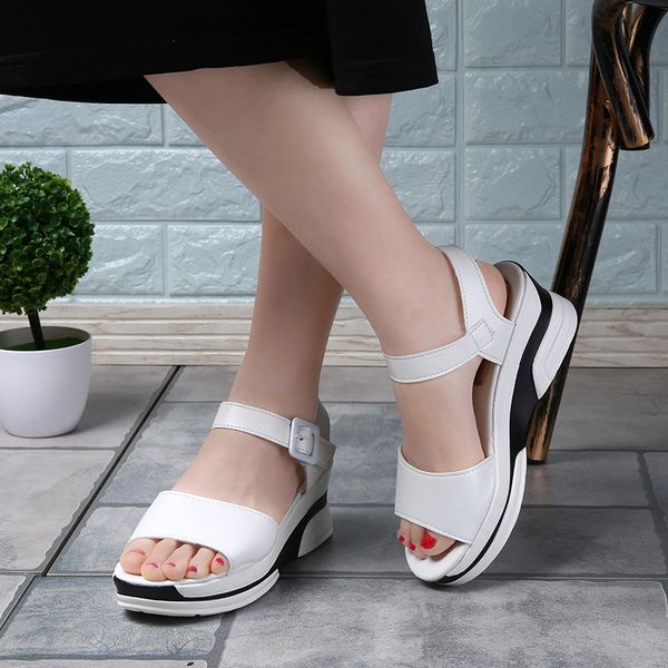 2019 summer shoes woman platform sandals women soft leather casual open toe gladiator wedges trifle mujer women shoes flats, Black
2019 summer shoes woman platform sandals women soft leather casual open toe gladiator wedges trifle mujer women shoes flats, Black