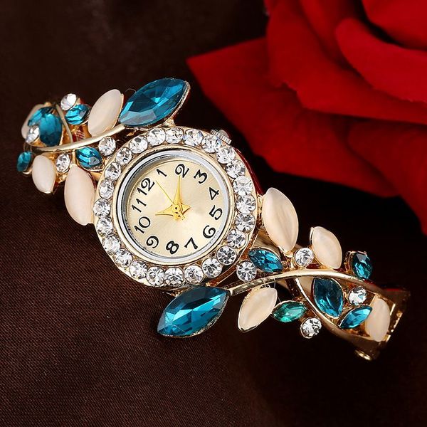 women crystal leaf shape bracelet watches luxury rhinestone wristwatch gold quartz watches gift, Slivery;brown
women crystal leaf shape bracelet watches luxury rhinestone wristwatch gold quartz watches gift, Slivery;brown