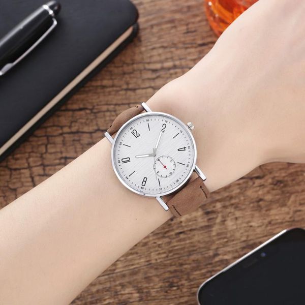 часы женская мода арабские цифры круглый циферблат с кожаным ремешком часы кварцевые наручные часы подарок кожаный ремешок, Slivery;brown
часы женская мода арабские цифры круглый циферблат с кожаным ремешком часы кварцевые наручные часы подарок кожаный ремешок, Slivery;brown