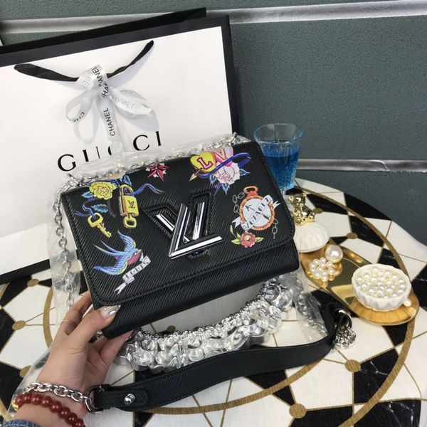 Selling 2019 new women Single shoulder bag top handbag fashion wallets womens Inclined shoulder bag brand Designer bags L81
Selling 2019 new women Single shoulder bag top handbag fashion wallets womens Inclined shoulder bag brand Designer bags L81