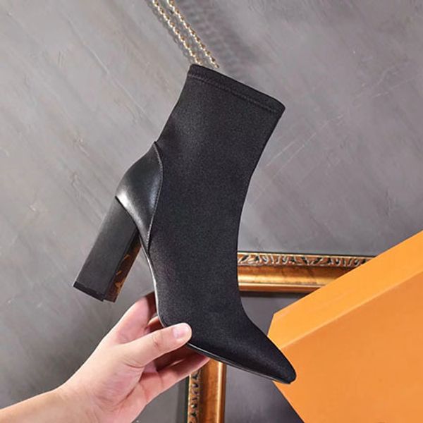 2019 woman brand boots real leather pointed flat shoes ankle boots martin boots eu:35-42 with box dhl l2007, Black;grey
2019 woman brand boots real leather pointed flat shoes ankle boots martin boots eu:35-42 with box dhl l2007, Black;grey