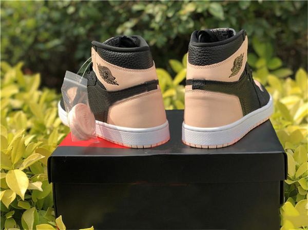 2019 high og 1 black crimson tint basketball shoes hyper pink white black 555088-081 authentic sports sneakers size 7-13, White;red
2019 high og 1 black crimson tint basketball shoes hyper pink white black 555088-081 authentic sports sneakers size 7-13, White;red