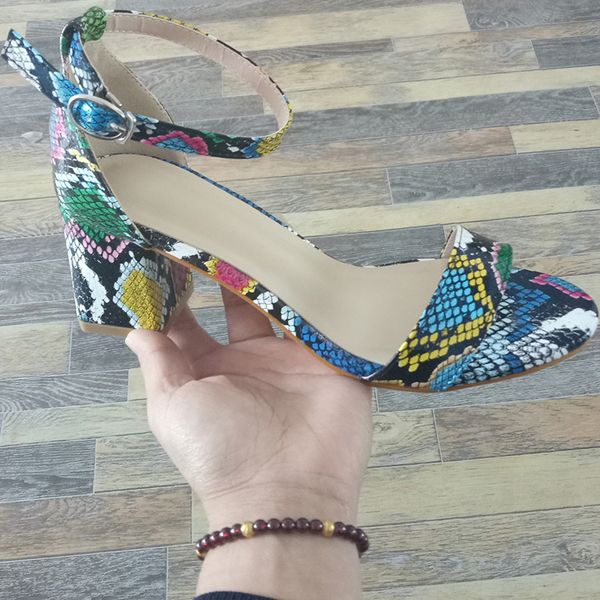 aneikeh new colour leopard print women shoes peep toe 6cm high heels sandals summer party shoes ankle buckle sandals pumps 41 42, Black
aneikeh new colour leopard print women shoes peep toe 6cm high heels sandals summer party shoes ankle buckle sandals pumps 41 42, Black