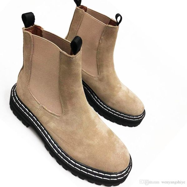 autumn and winter explosions martin boots short boots female leather thick with thick end knight motorcycle boots british wind factory
autumn and winter explosions martin boots short boots female leather thick with thick end knight motorcycle boots british wind factory