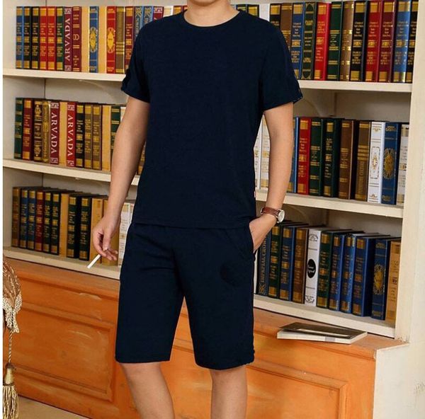 new designer men's clothing 2020 summer korean fashion short-sleeved t-shirt two-piece sportswear men's casual suit 3 colors l-5xl
new designer men's clothing 2020 summer korean fashion short-sleeved t-shirt two-piece sportswear men's casual suit 3 colors l-5xl