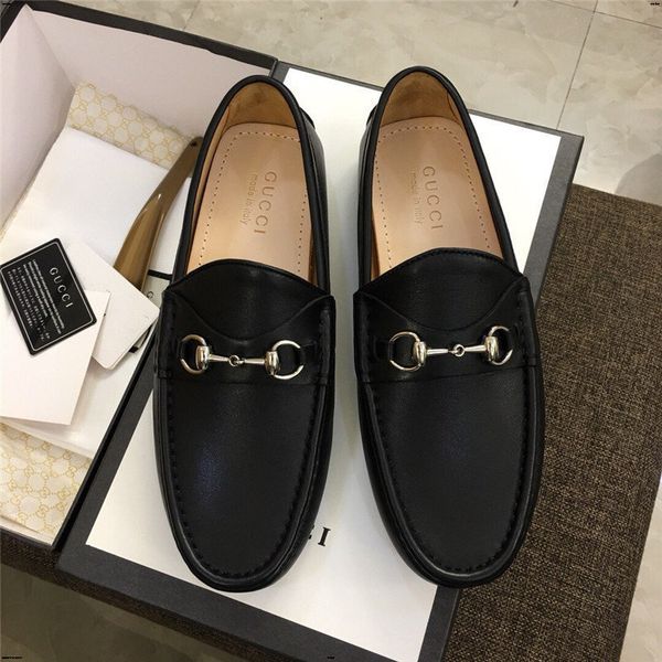 18sw plus size 38-45 men casual shoes genuine leather italian men loafers moccasins luxury slip on mens driving shoes 2019 new, Black
18sw plus size 38-45 men casual shoes genuine leather italian men loafers moccasins luxury slip on mens driving shoes 2019 new, Black