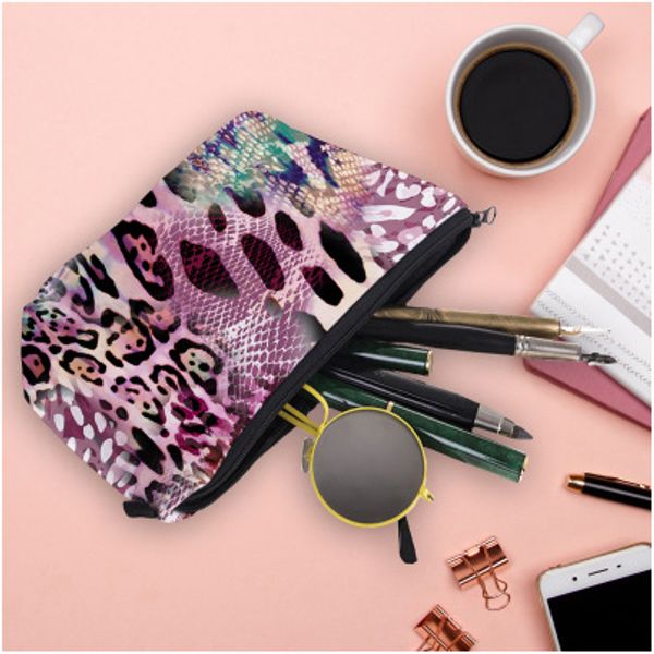 womens designer clutch leopard-print bright cosmetic bag ladies multi-function travel finishing storage bag for party girls 2020 new style
womens designer clutch leopard-print bright cosmetic bag ladies multi-function travel finishing storage bag for party girls 2020 new style