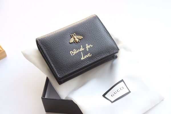 2020 men's and women's wallets, durable leather, christmas gifts, delivery, model: 460185 size 11-9-3cm with box
2020 men's and women's wallets, durable leather, christmas gifts, delivery, model: 460185 size 11-9-3cm with box