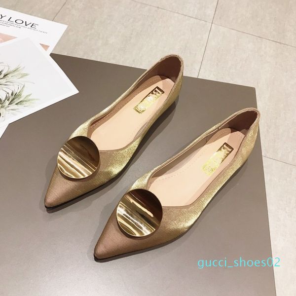 2020 spring new soft leather metal round buckle shoes woman ballet flats pointed toe shallow mouth slip-on ladies loafers 16-05 g02, Black
2020 spring new soft leather metal round buckle shoes woman ballet flats pointed toe shallow mouth slip-on ladies loafers 16-05 g02, Black