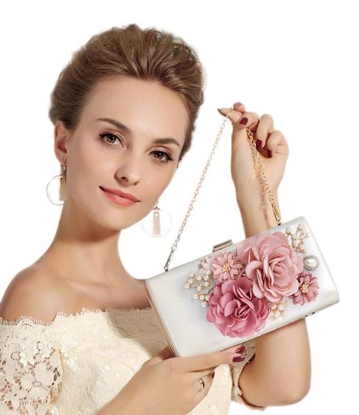 elegant dinner bag, banquet bag, flower pearl good texture, practical and easy to match
elegant dinner bag, banquet bag, flower pearl good texture, practical and easy to match