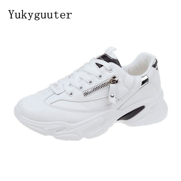 woman sports running shoes flats outdoor summer breathable couple shoes lightweight athletic mesh sneakers lace up women
woman sports running shoes flats outdoor summer breathable couple shoes lightweight athletic mesh sneakers lace up women