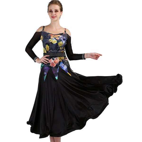 ballroom dance dresses long sleeve flamenco dancing costume off-shoulder women modern waltz tango dancing dress, Black;red
ballroom dance dresses long sleeve flamenco dancing costume off-shoulder women modern waltz tango dancing dress, Black;red