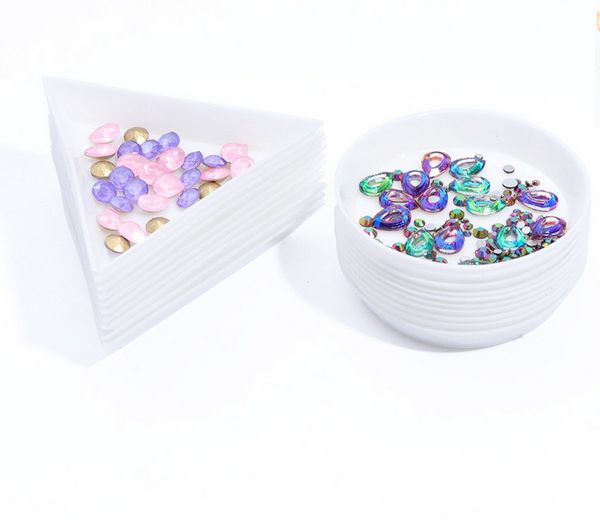 plastic triangle round bead sorting trays nail art tray jewelry picking plates for diamond jewelry
plastic triangle round bead sorting trays nail art tray jewelry picking plates for diamond jewelry