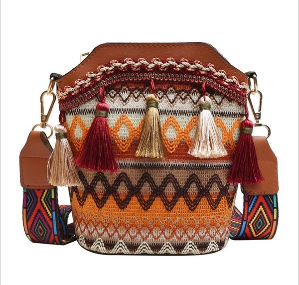 женщины урожай национальный стро мешок satchel 2020 brand new summer handwoven crossbody коммуникатор бич сумка
женщины урожай национальный стро мешок satchel 2020 brand new summer handwoven crossbody коммуникатор бич сумка