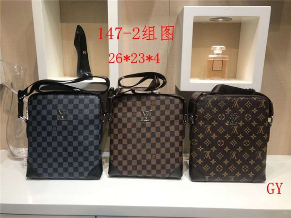 2019 new best selling men's handbags classic shoulder bag fashion Messenger bag high-end briefcase wallet hobos bag free shipping
2019 new best selling men's handbags classic shoulder bag fashion Messenger bag high-end briefcase wallet hobos bag free shipping
