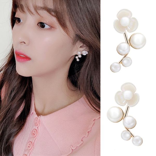 1 pair women lady earrings ear stud bead flower pendant simple gifts jewelry, Golden;silver
1 pair women lady earrings ear stud bead flower pendant simple gifts jewelry, Golden;silver