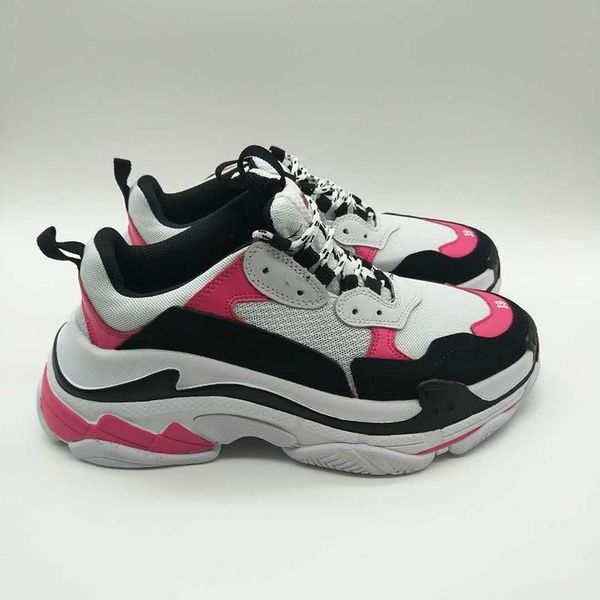 2020 triple designer shoes for men women platform sneakers black white bred mens trainers fashion sports sneakers outdoor casual shoe, White;red
2020 triple designer shoes for men women platform sneakers black white bred mens trainers fashion sports sneakers outdoor casual shoe, White;red
