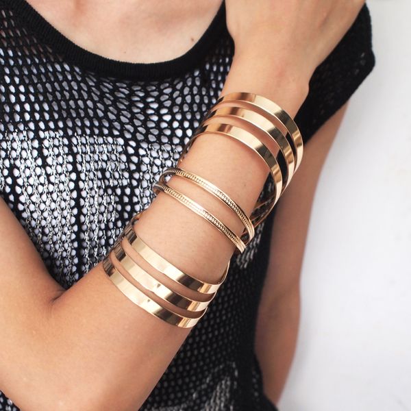 manilai alloy hollow out stripe big bracelet for women statement femme metal cuff bangle accessories jewelry, Black
manilai alloy hollow out stripe big bracelet for women statement femme metal cuff bangle accessories jewelry, Black