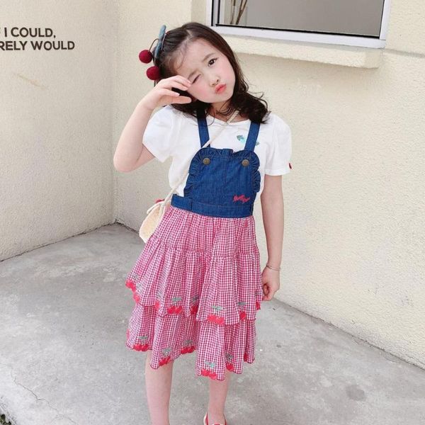 girls dress cherry embroidery stitching dress sleeveless denim straps plus plaid print handsome and cute, Red;yellow
girls dress cherry embroidery stitching dress sleeveless denim straps plus plaid print handsome and cute, Red;yellow