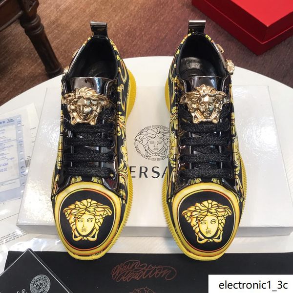 2019qot spring and autumn men s casual sports shoes high-belt travel sneakers, with micro-standard, with the original box fast deliveryh
2019qot spring and autumn men s casual sports shoes high-belt travel sneakers, with micro-standard, with the original box fast deliveryh