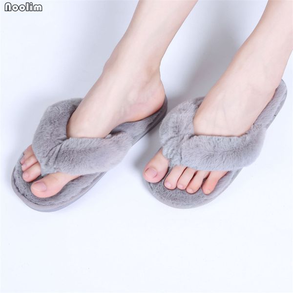 new autumn and winter winter fashion women home slippers indoor warm home shoes woman slip on flats female fur flip flops, Black
new autumn and winter winter fashion women home slippers indoor warm home shoes woman slip on flats female fur flip flops, Black