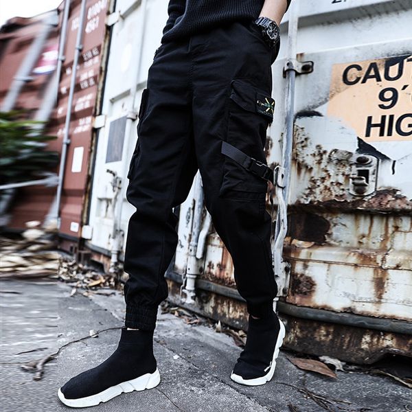 2020 new streetwear ribbons casual pants men black slim mens joggers pants side-pockets cotton camouflage man trousers yjj01
2020 new streetwear ribbons casual pants men black slim mens joggers pants side-pockets cotton camouflage man trousers yjj01