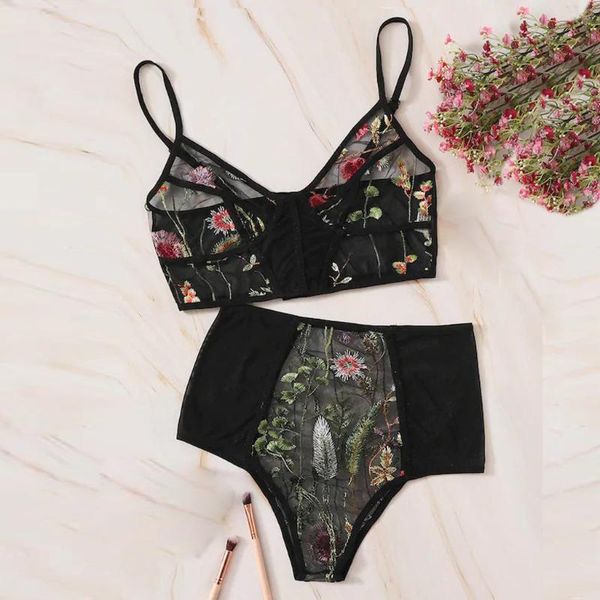 s-2xl women lingerie corset lace underwire v-neck floral embroidered lace lingerie set sous vetement femme ensemble, Red;black
s-2xl women lingerie corset lace underwire v-neck floral embroidered lace lingerie set sous vetement femme ensemble, Red;black