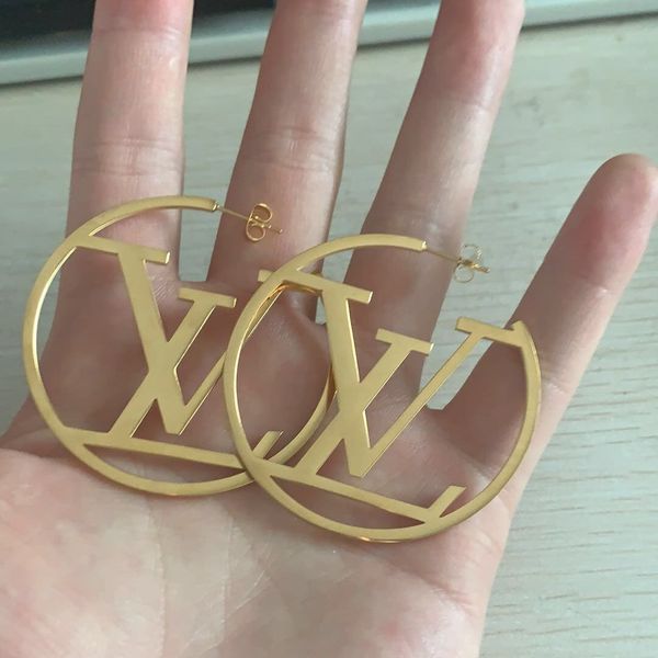2020 designer new fashion style jewelry highest quality stainless steel rose silver gold plated women earrings party gift wholesale price, Golden
2020 designer new fashion style jewelry highest quality stainless steel rose silver gold plated women earrings party gift wholesale price, Golden